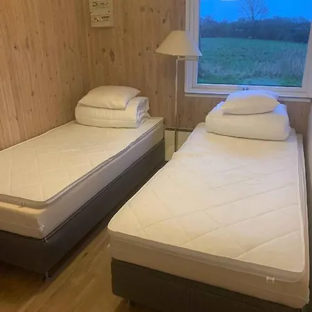 Quietly Located Close To The Sea Tatil Evi